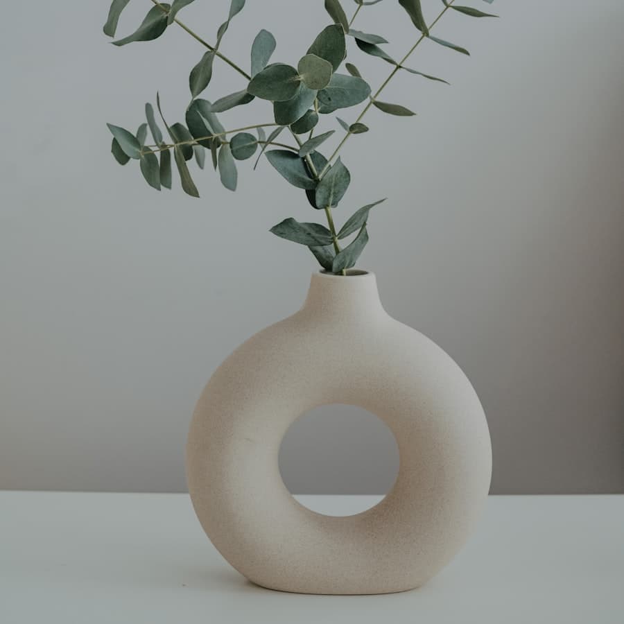 Ceramic Vase — Ivory